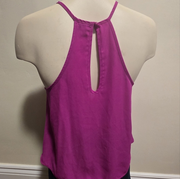 Lily White Tank Top - Picture 3 of 4